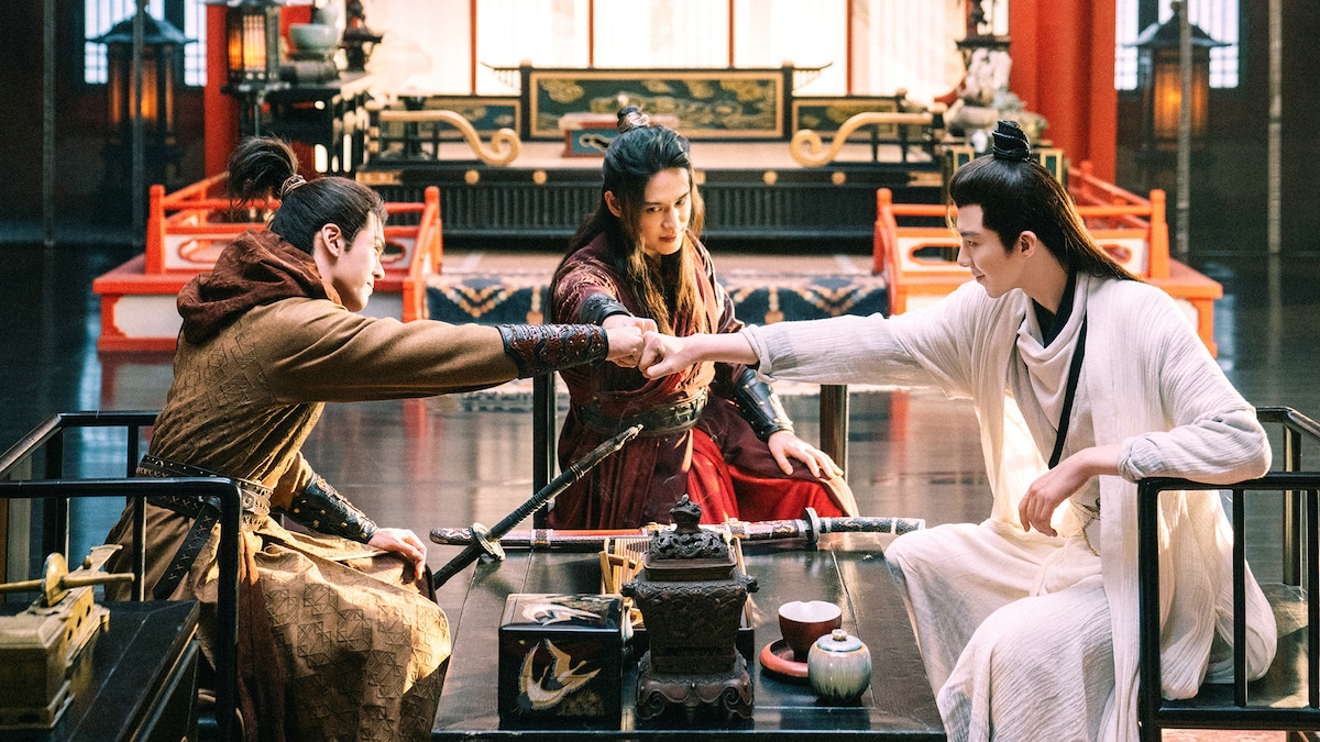 「江湖英雄伝～HEROES～」より、ツォン・シュンシー演じる王小石（左）、バロン・チェン演じる蘇夢枕（中央）、リウ・ユーニン演じる白愁飛（右）。