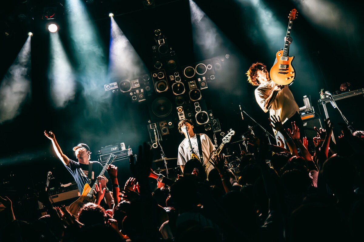 04 Limited Sazabys