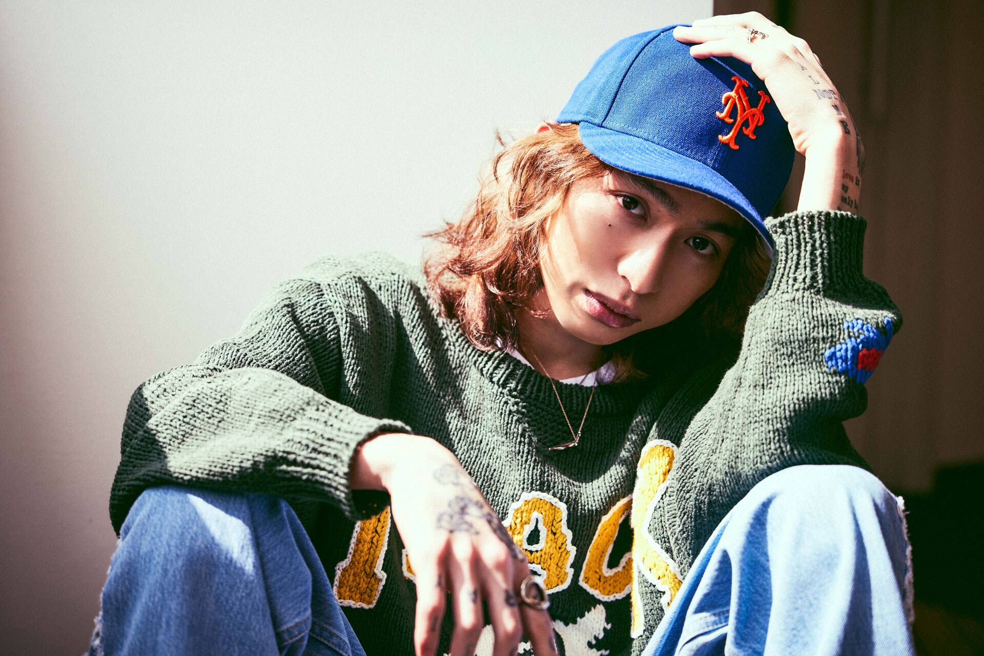 Kvi Babaメジャー1stアルバム「Jesus Loves You」インタビュー | 神