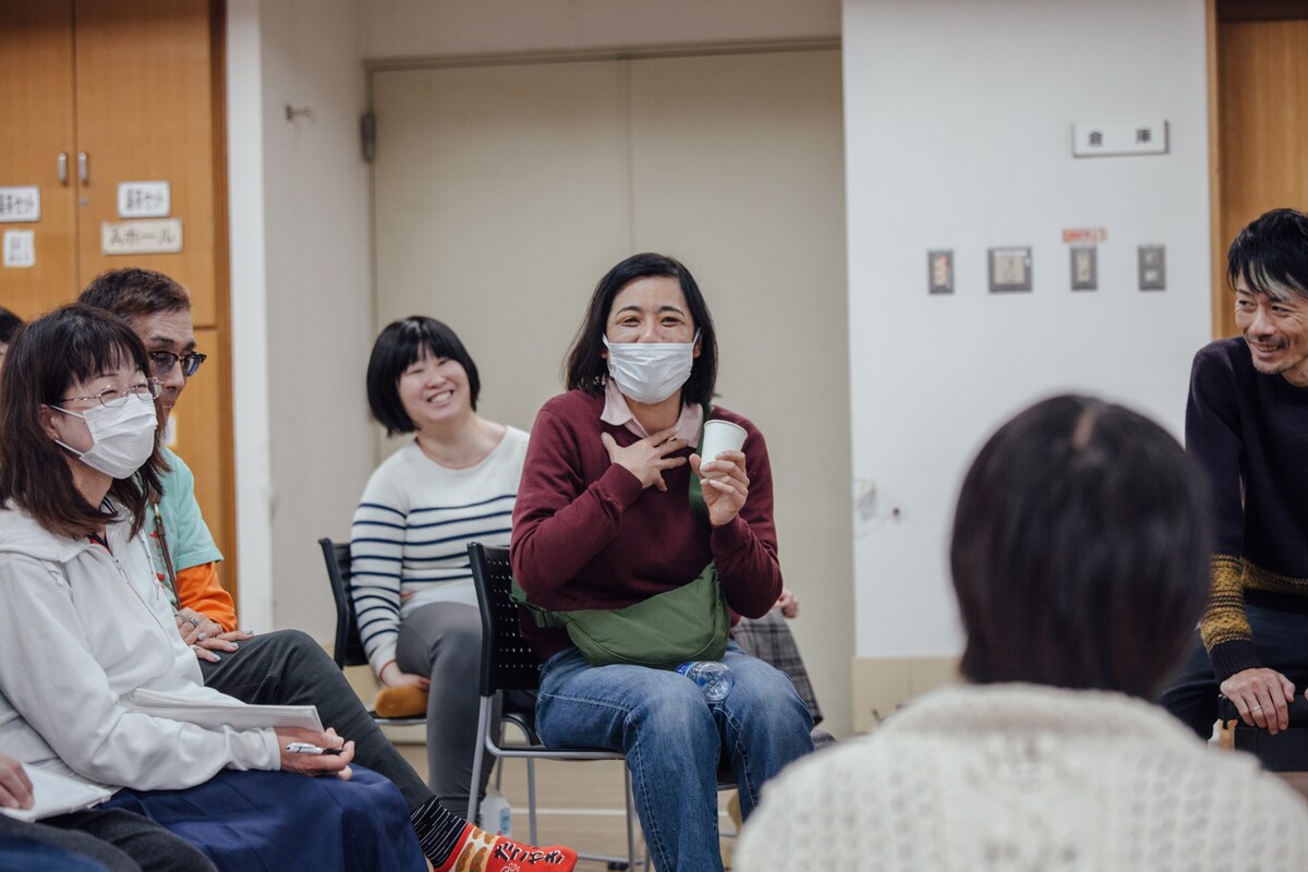 「IKIZAMAミュージックぱーてぃー」に向けたワークショップより、多田淳之介（右端）。