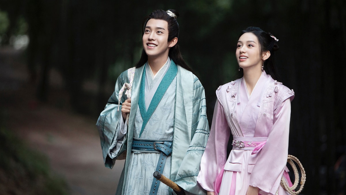 左からマー・ウンユエン演じる曹蔚寧、ジョウ・イエ演じる顧湘。