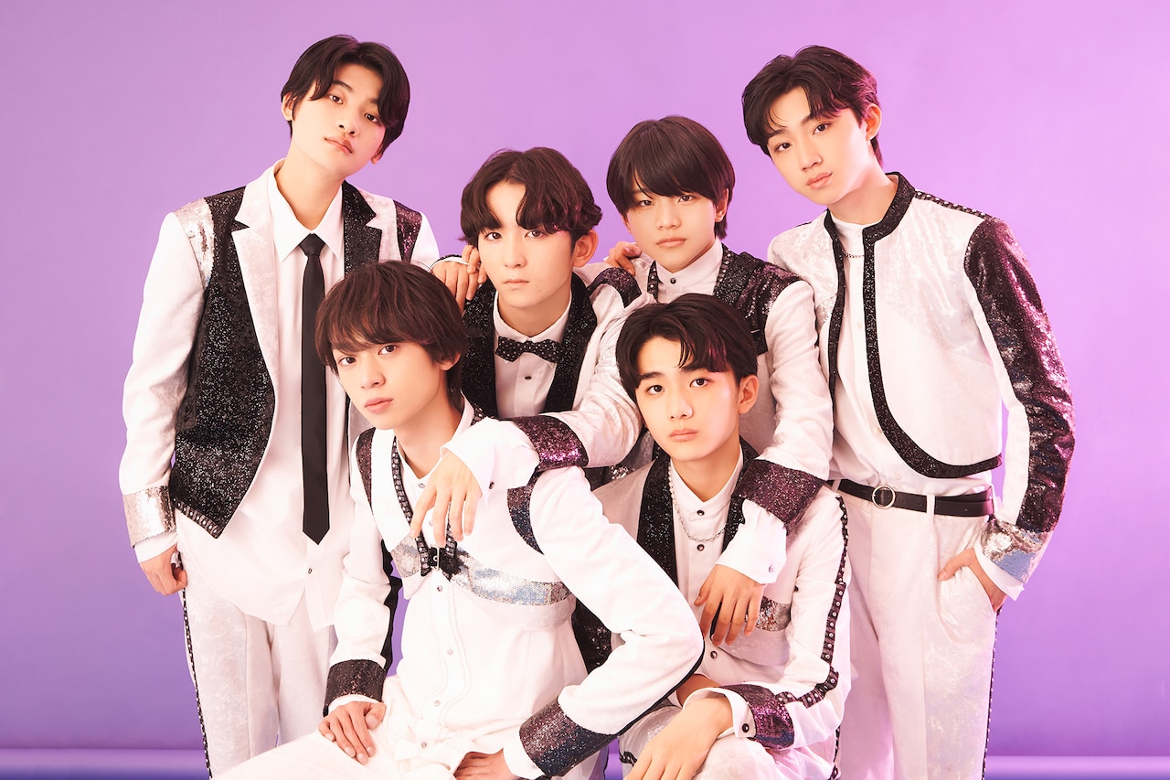 Lienel デビュー記念インタビュー｜目指すのは“EBiDANで一番おしゃれなグループ” 絆を結んだ6人の第一歩 - 音楽ナタリー 特集