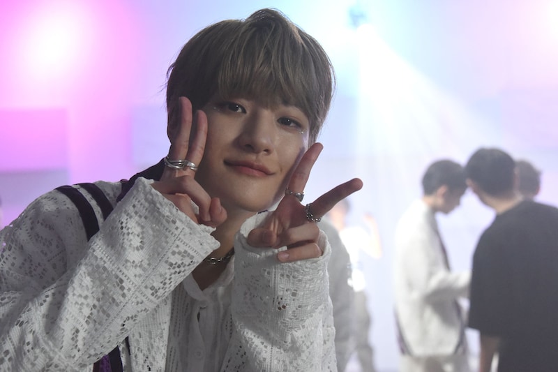 ひょっこり現れた芳賀柊斗。