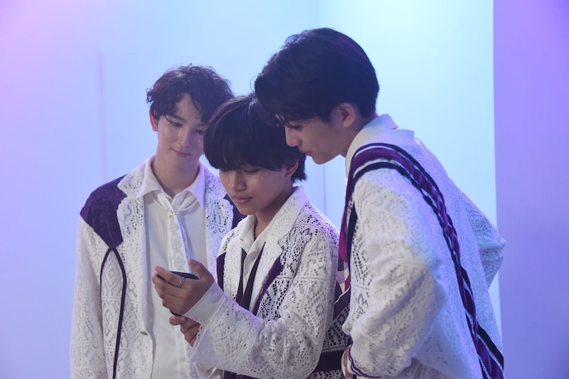 左から高岡ミロ、武田創世、高桑真之。