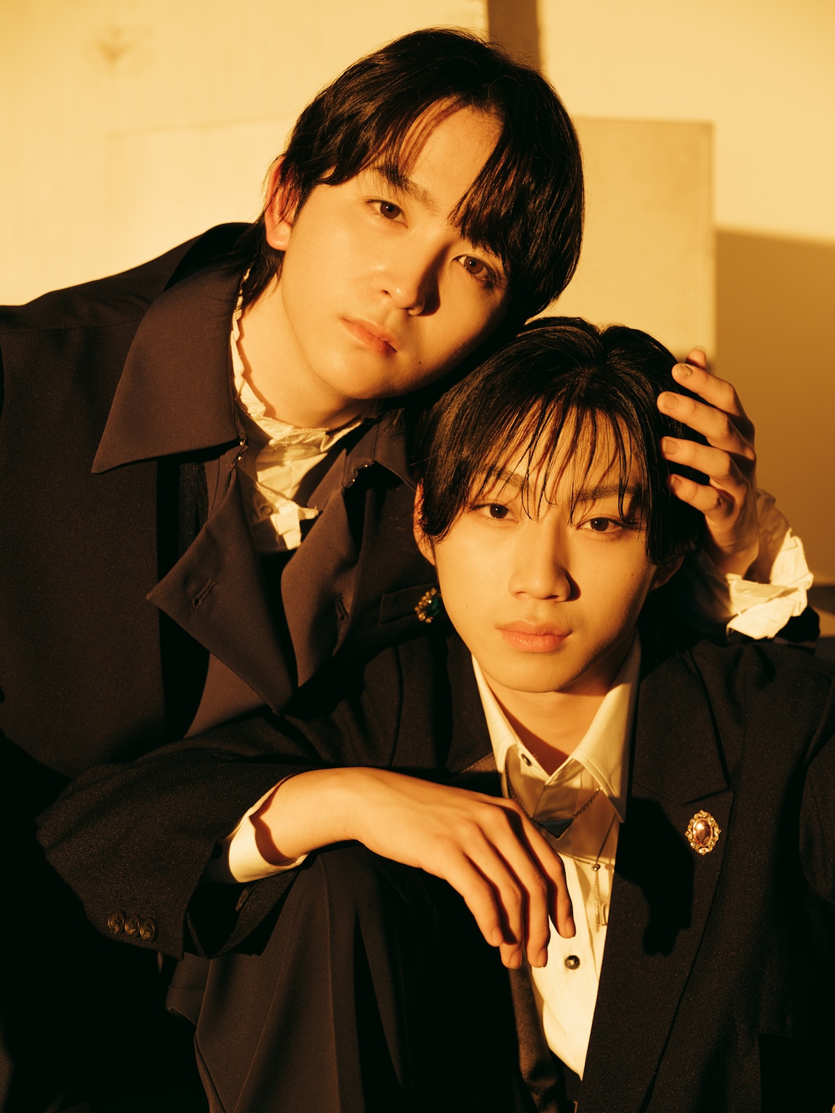 左から高岡ミロ、森田璃空。