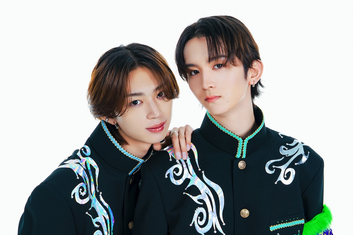 左から近藤駿太、高岡ミロ。