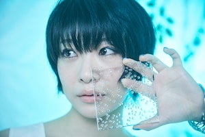 Little Black Dressインタビュー｜ニューアルバム「SYNCHRONICITY POP」でつないだ縁と偶然