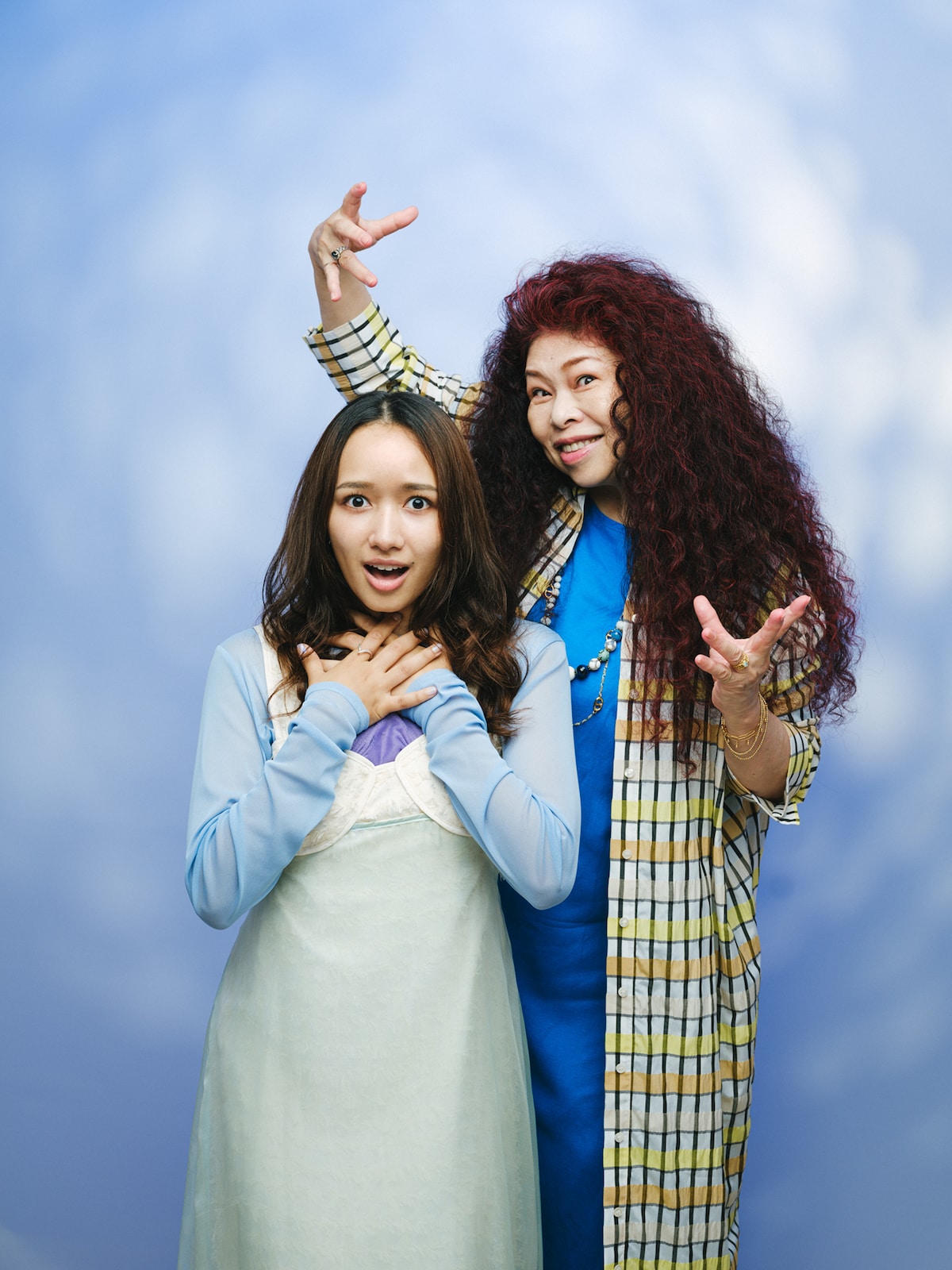 左から豊原江理佳、浦嶋りんこ。