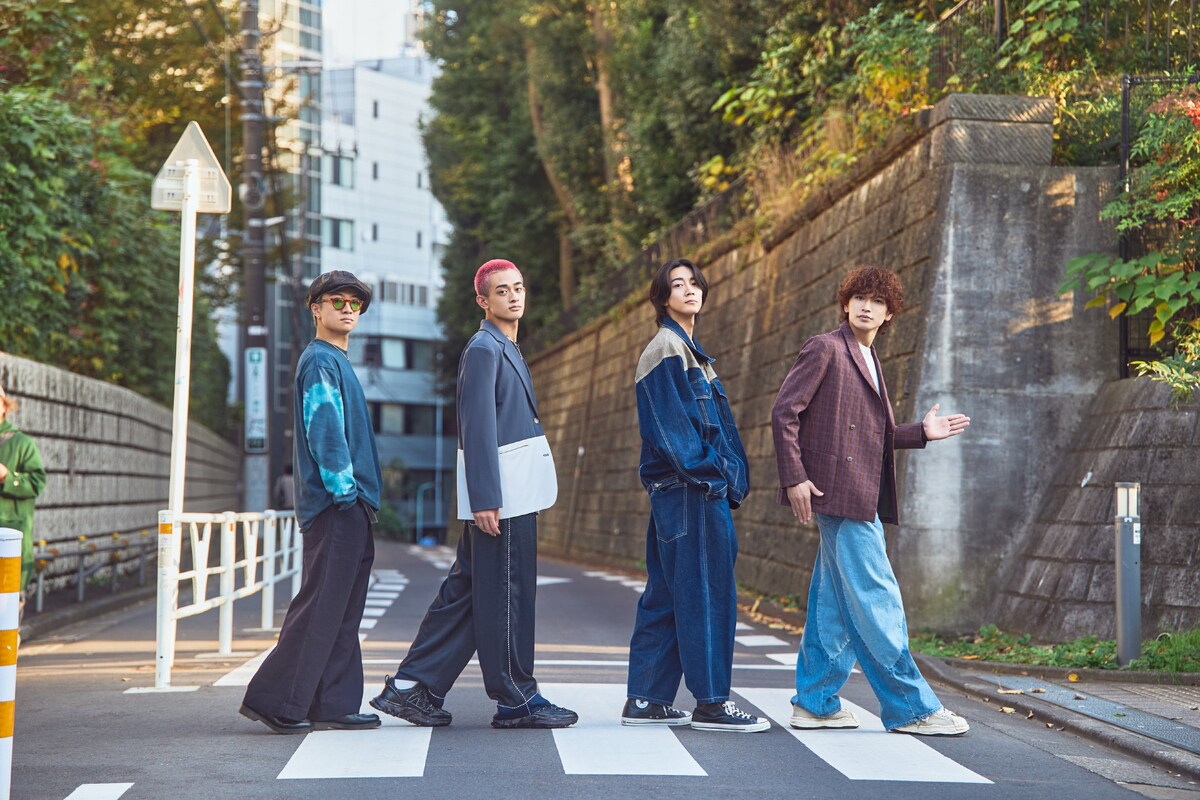 左から諸星翔希（7ORDER）、桑山隆太（WATWING）、長妻怜央（7ORDER）、鈴木曉（WATWING）。