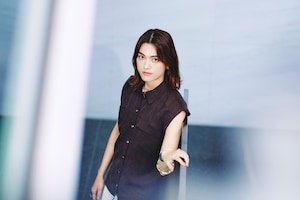 LMYKは“矛盾”を歌い続ける、初のドラマタイアップ曲で浮き彫りになるアーティスト像