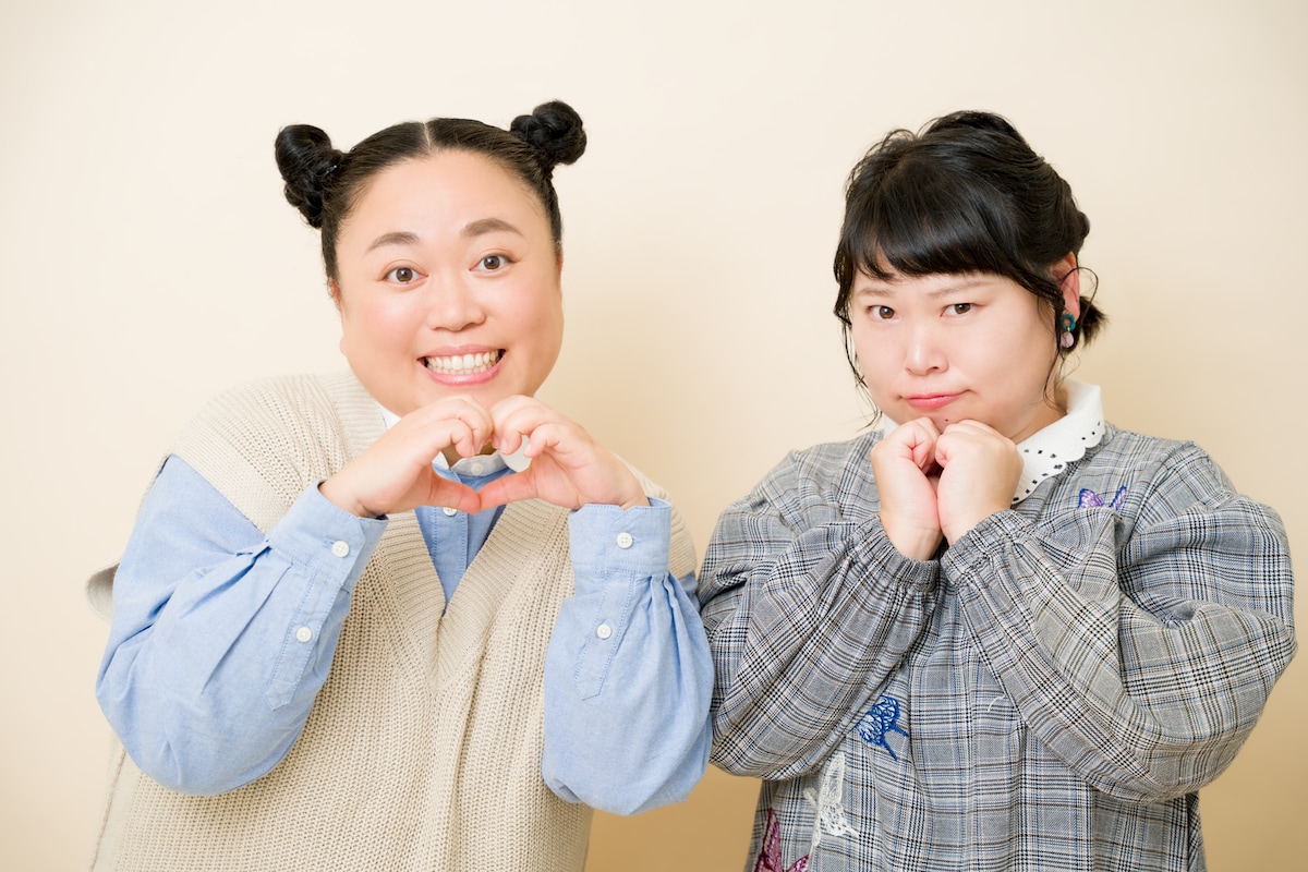 左から江上敬子、近藤くみこ。