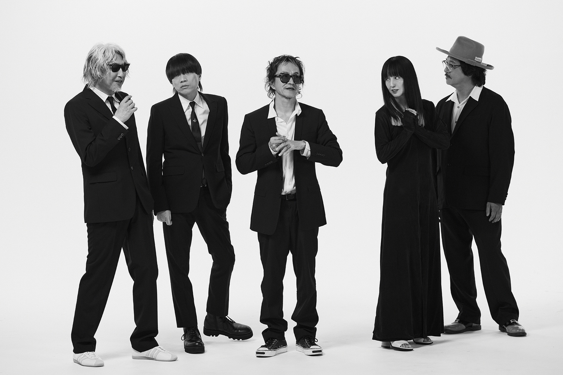 LOSALIOS新アルバムから1曲先行配信、1stアルバム「世界地図は血の跡