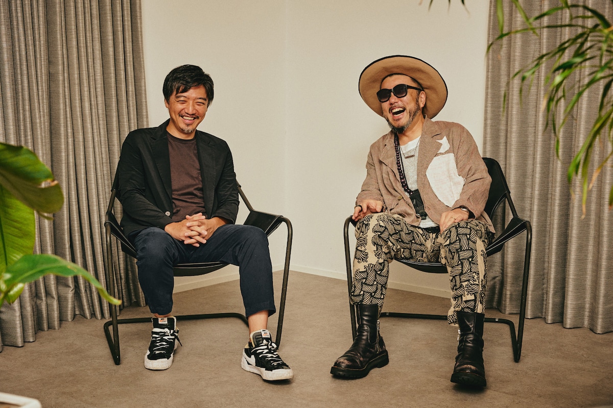 左から岩崎太整、社長（SOIL&"PIMP"SESSIONS）。