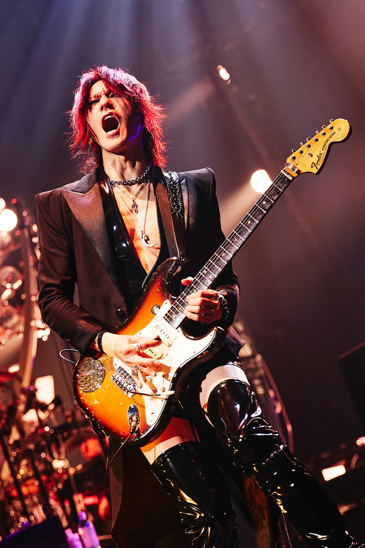 SUGIZO（G）