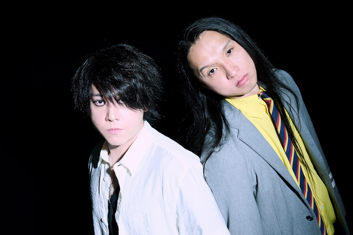 左からたむたむ、布川ひろき。