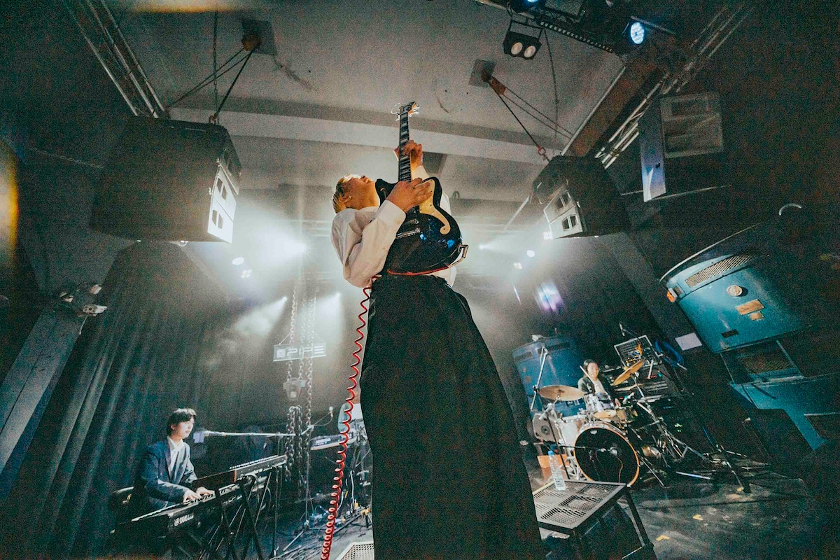 luv（撮影：横山マサト）