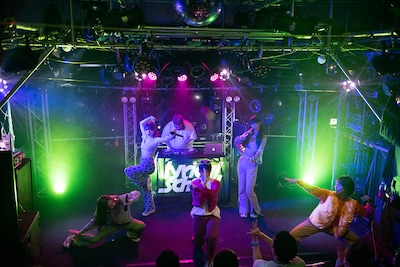 「lyrical school tour 2022 "L.S."」沖縄公演の様子。