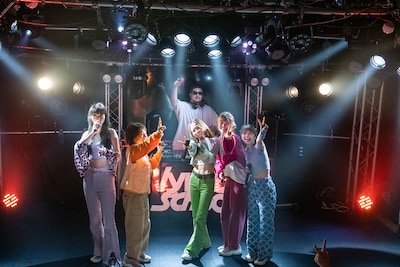 「lyrical school tour 2022 "L.S."」沖縄公演の様子。