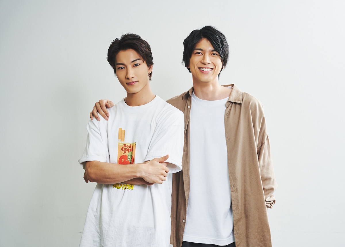 左から里中将道、小松準弥。