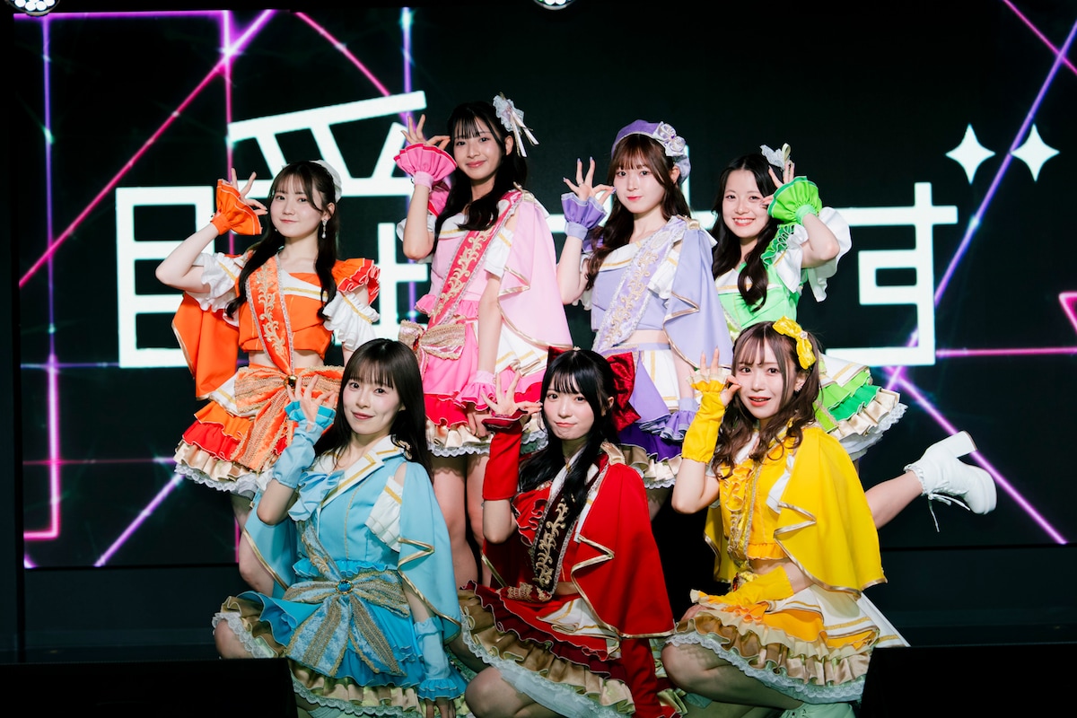 SHIBUYA ONE5のステージに立つ瞬きもせず。