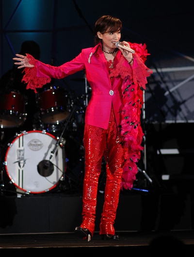 ディナーショー「Jeanne d'Arc in 2004」より。