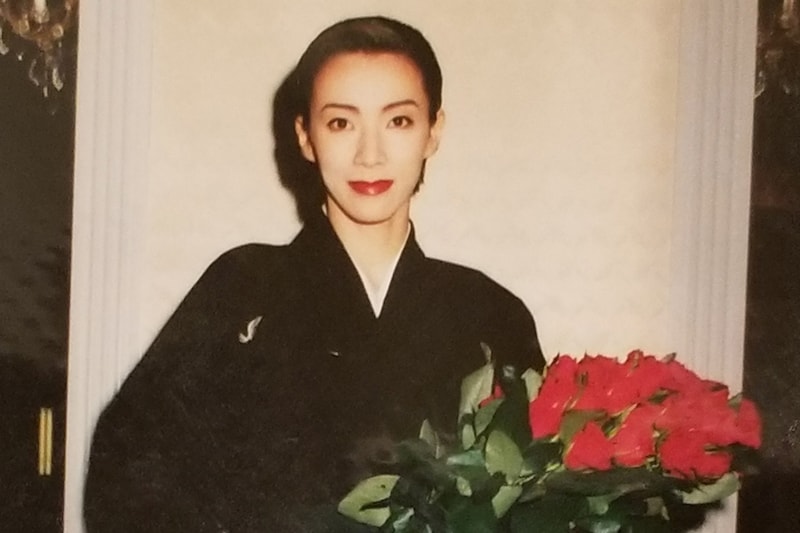 宝塚歌劇団退団時の様子。