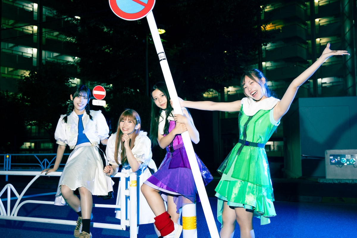 左からナオ・オブ・ナオ、レオナエンパイア、イズキ、キノ。