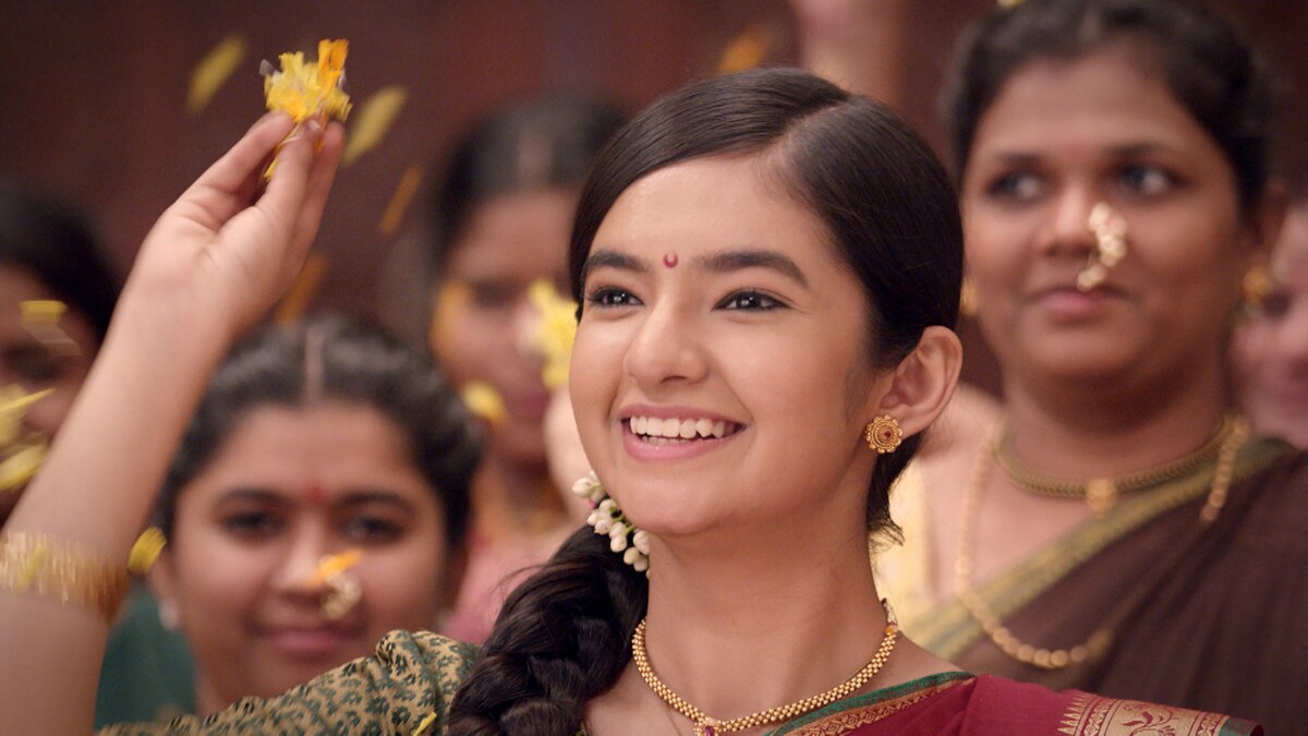 「マニカルニカ~剣をとった王妃~」より、アヌシュカ・セン演じるマニカルニカ。