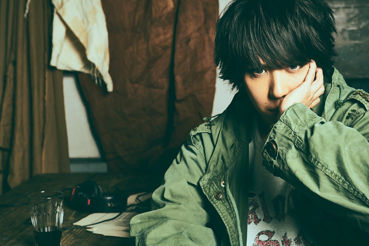 マオ「habit」インタビュー｜「素っ裸のマオで音楽をやって