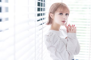 MARiA「Moments」インタビュー｜ソロ2作目で見せるボーカリストとしての真価