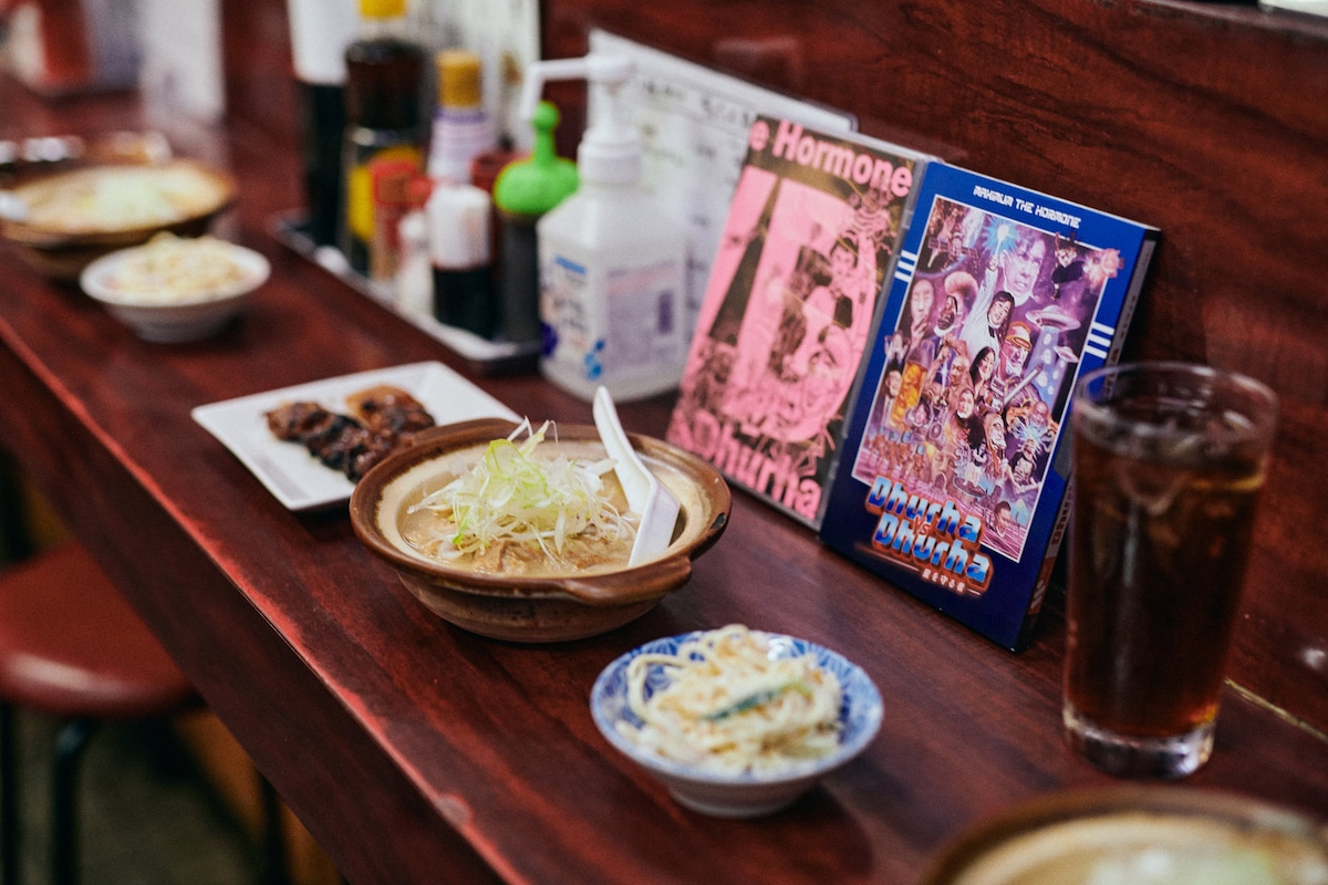 五反野 加賀廣での取材の様子。