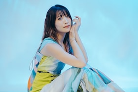 May'n「おばあちゃんになるまで歌っていたい」、20周年ベストで示す感謝の思いと未来の姿