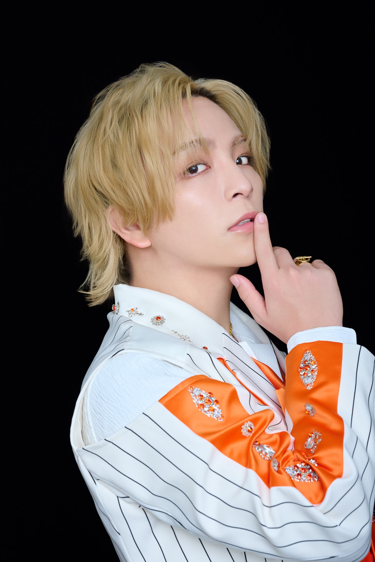 MeseMoa.「BooM!!」特集｜思いと“らしさ”詰まった現体制初