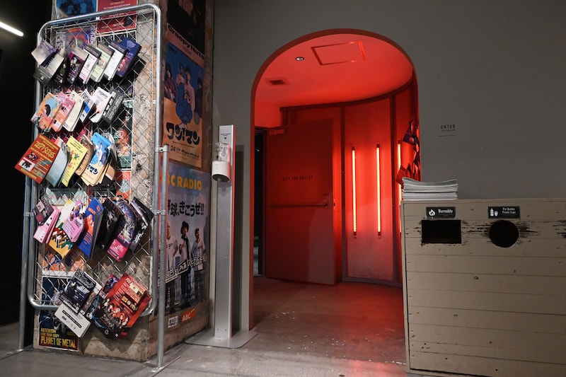 Yogibo META VALLEYのレセプションエリア。