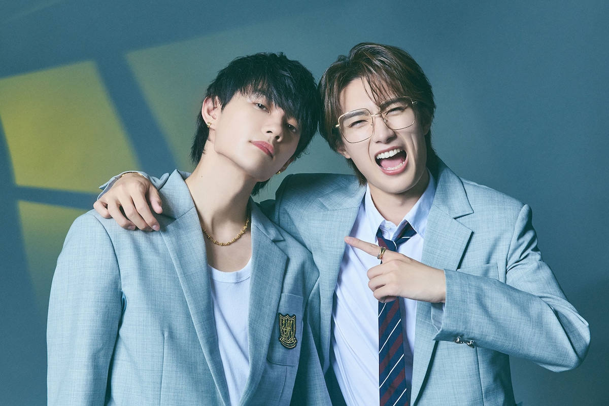 左から佐野勇斗、山中柔太朗。