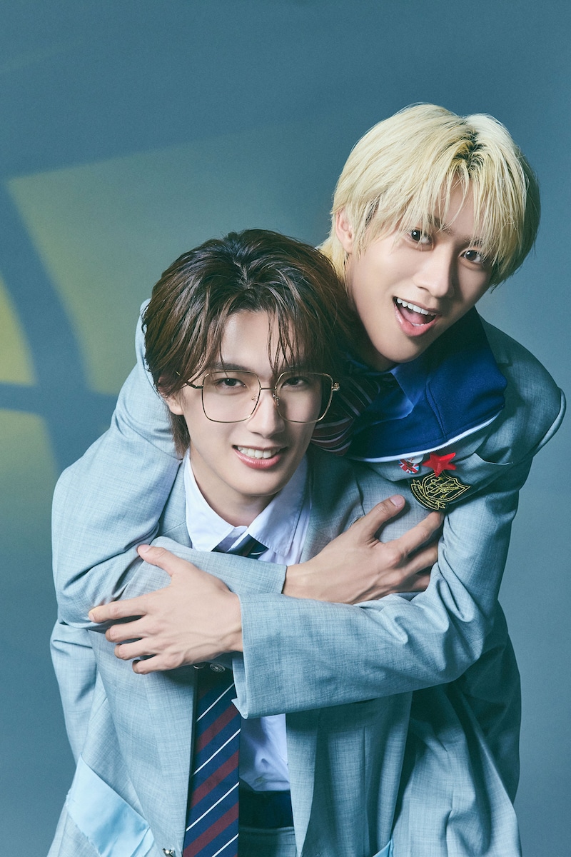 左から山中柔太朗、曽野舜太。