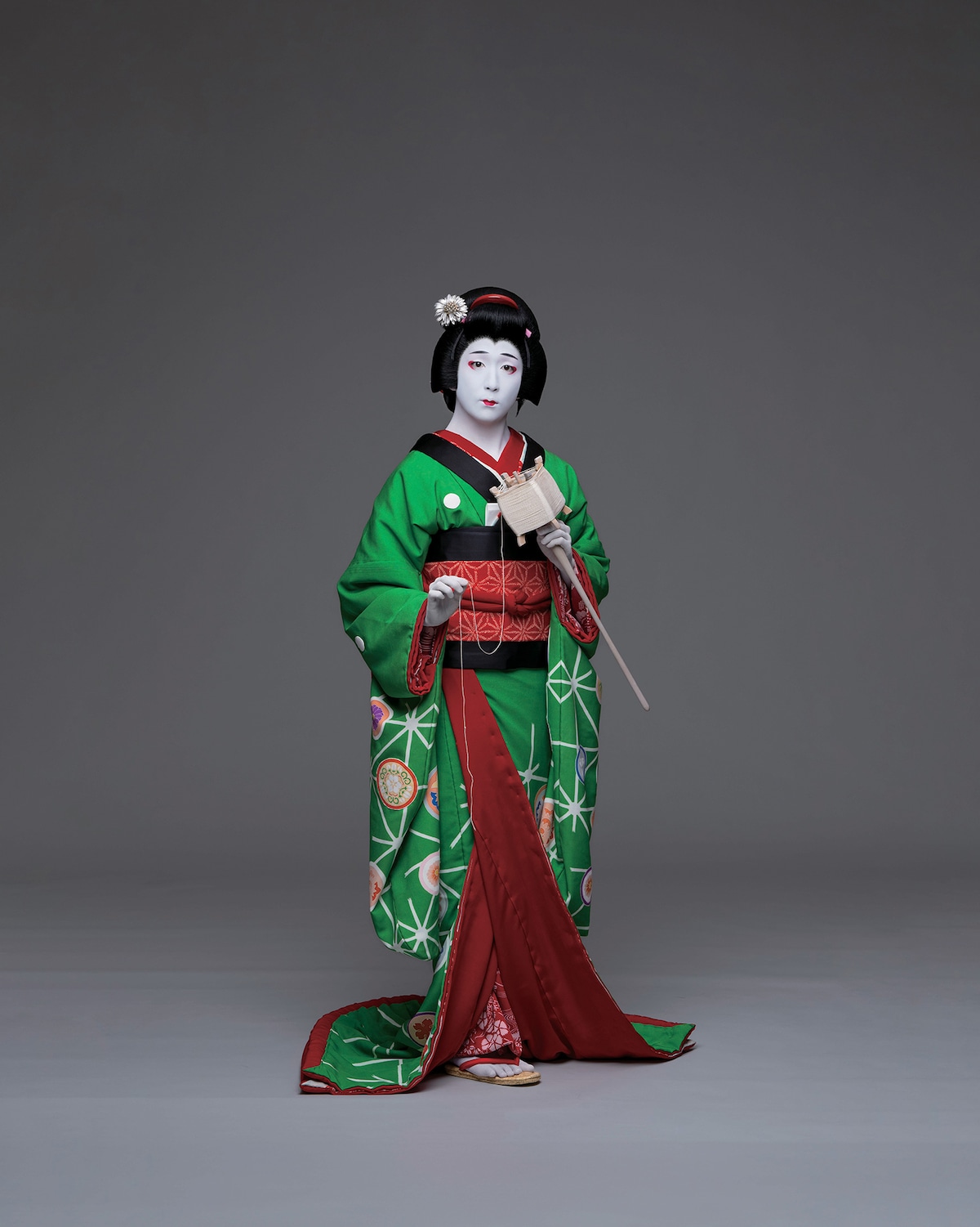 「妹背山婦女庭訓 三笠山御殿」より、中村米吉扮する杉酒屋娘お三輪。©松竹