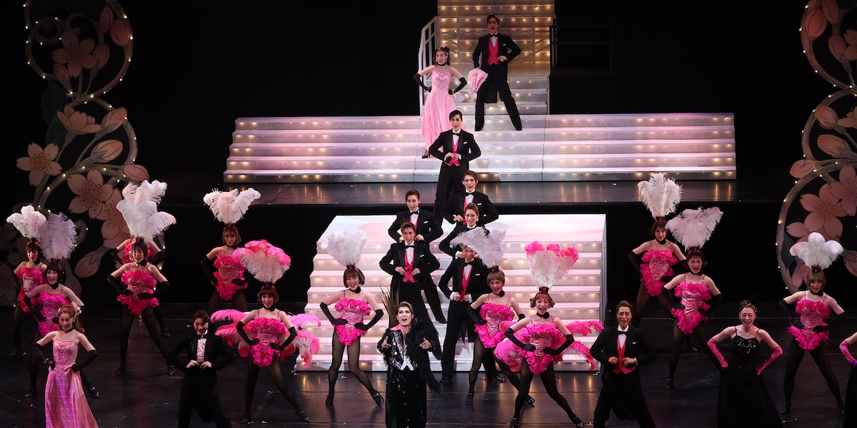 「INFINITY」より。（提供：松竹）