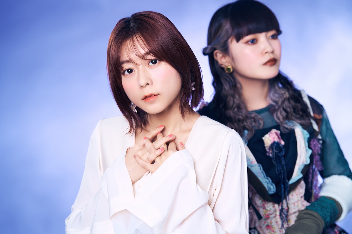 左から水瀬いのり、カノエラナ。