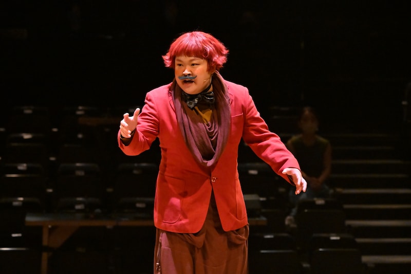 「モグラが三千あつまって」より。（撮影：阿部章仁）