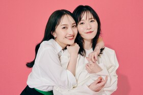 ももいろクローバーZ結成15周年特集 百田夏菜子×松岡茉優｜高校の同級生が語り合う青春時代と“今”