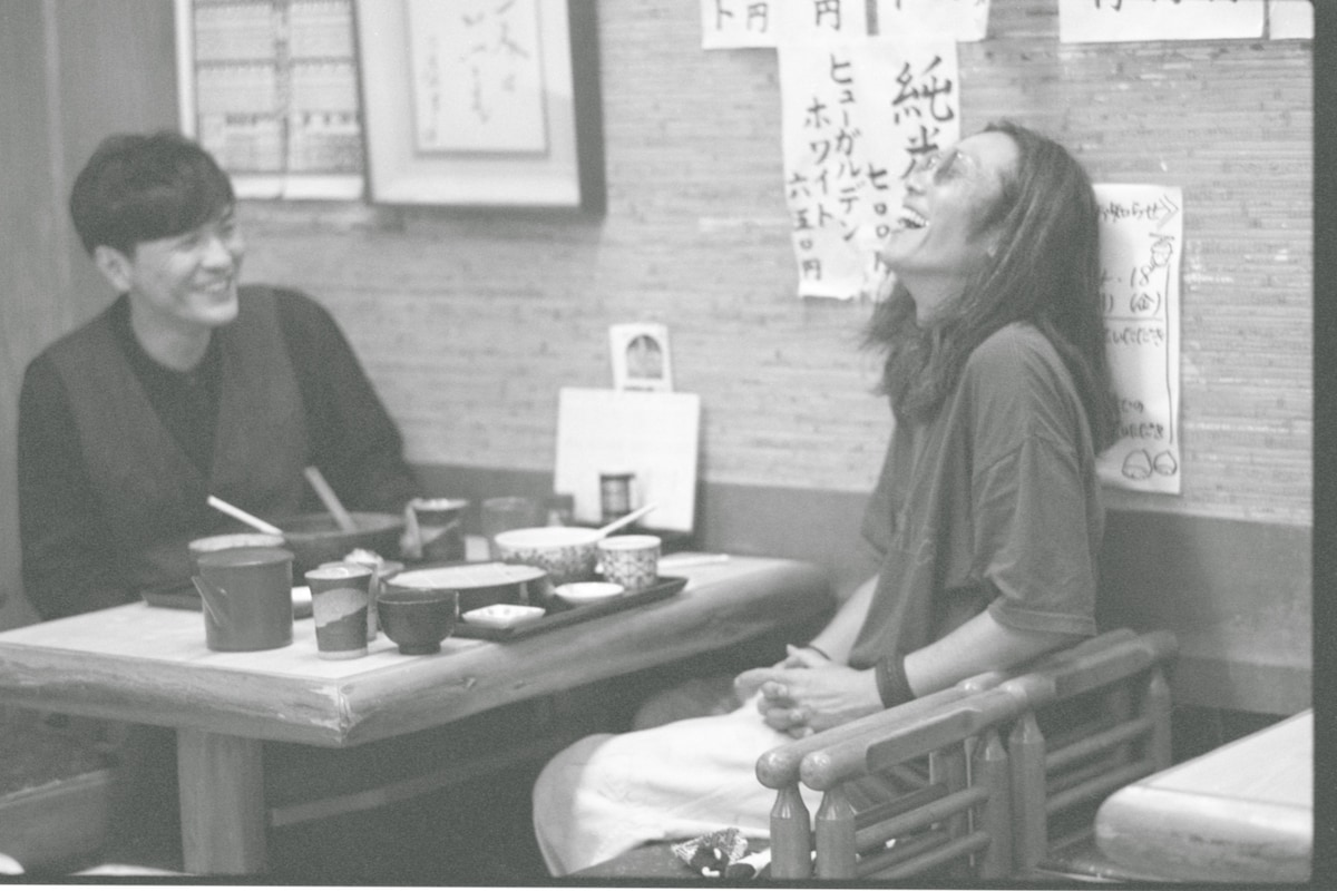 左から森山直太朗、番場秀一。