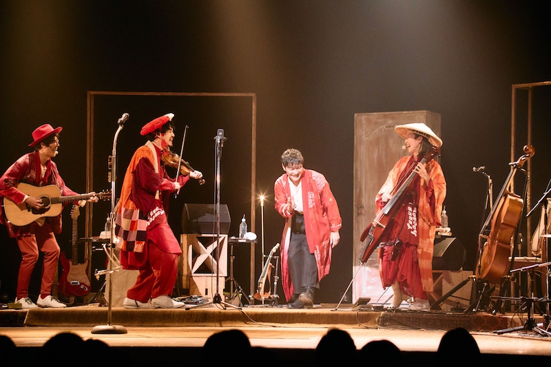 「Yeeeehaaaaw!」初日のワンシーン。