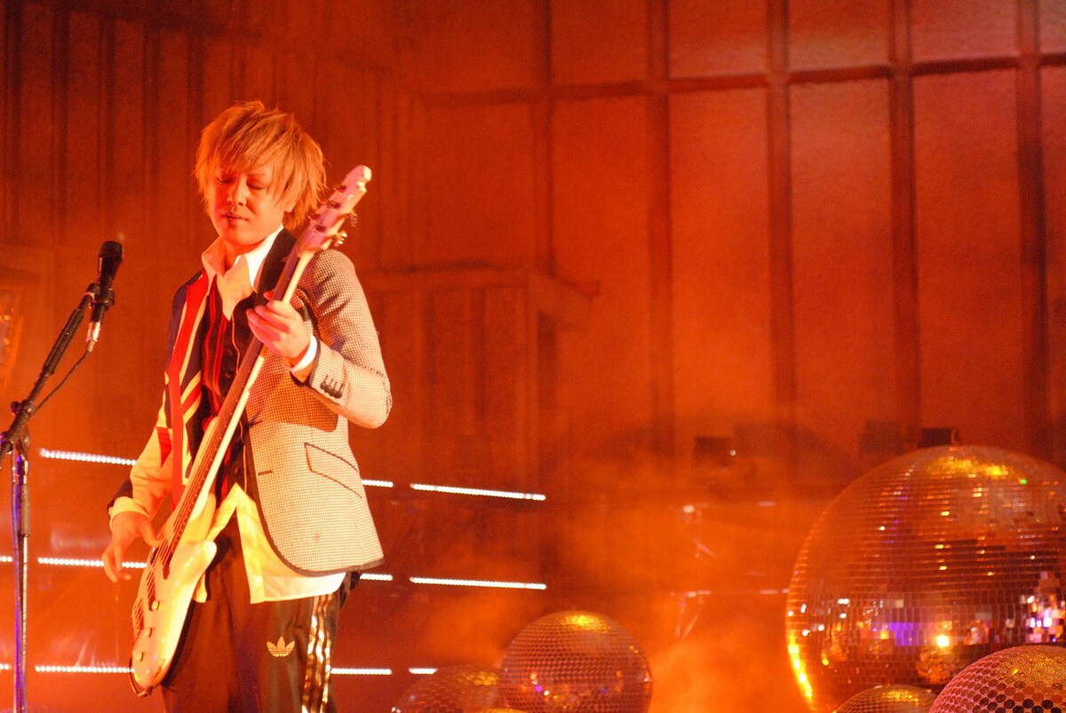 YUKKE(B)(撮影:畔柳ユキ)