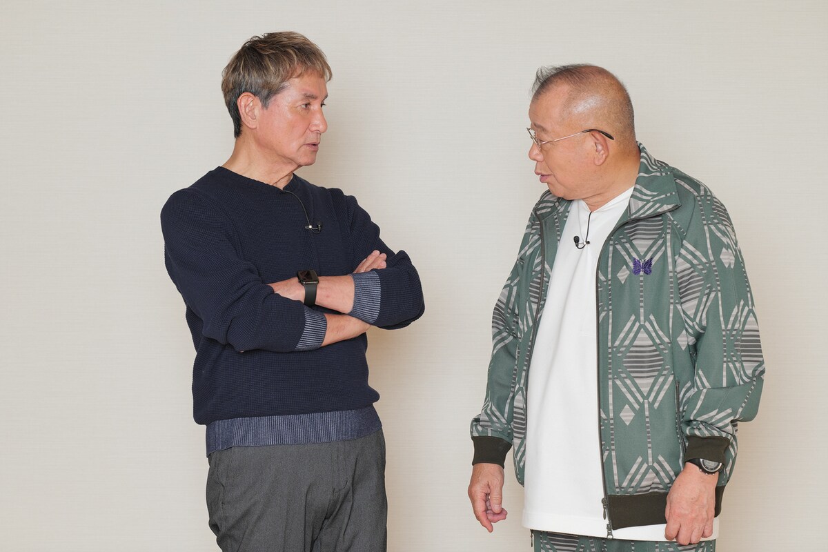 左から田中健、笑福亭鶴瓶。