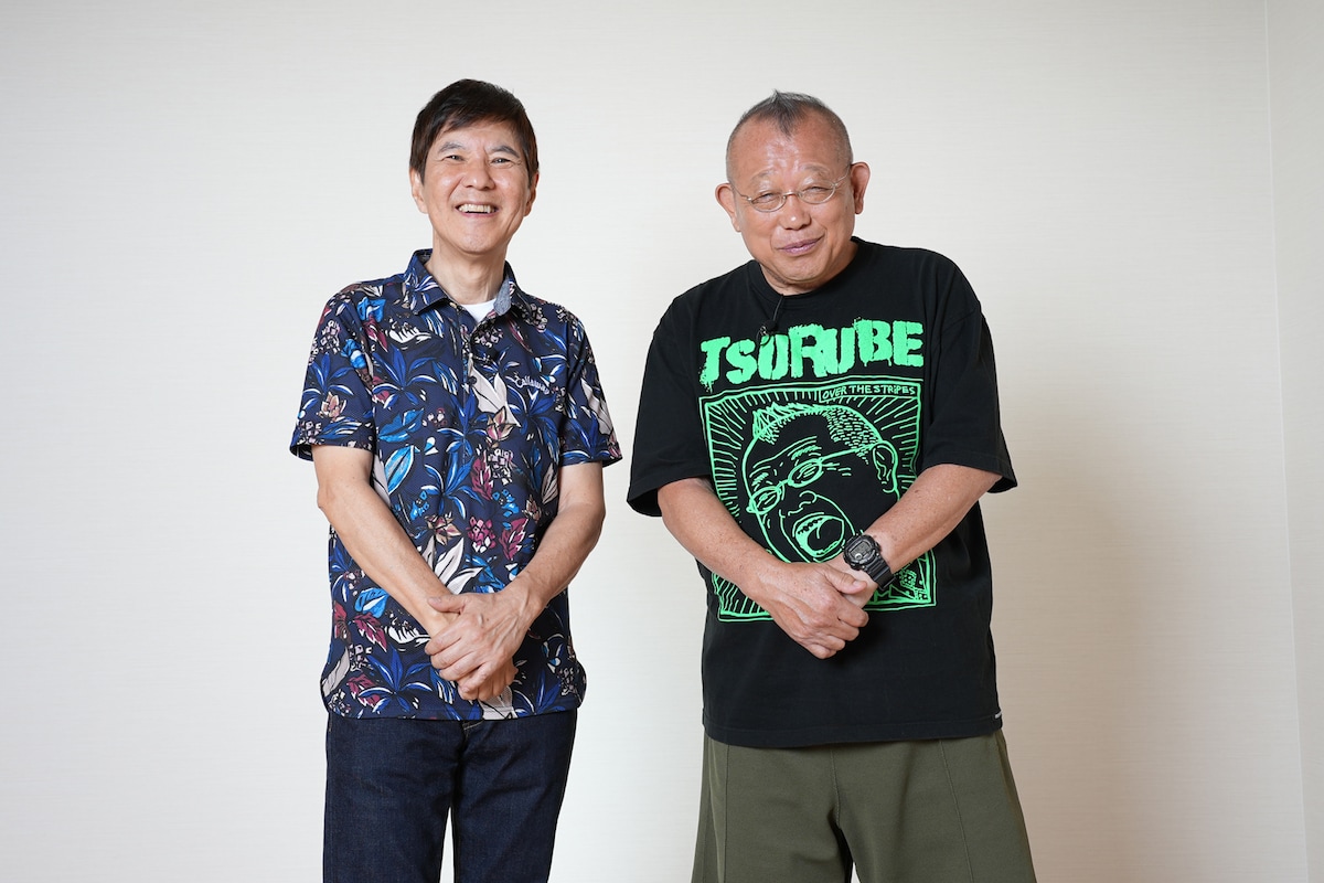 左から関根勤、笑福亭鶴瓶。