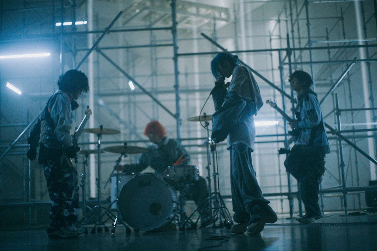 「The 1」ミュージックビデオ撮影時の様子。