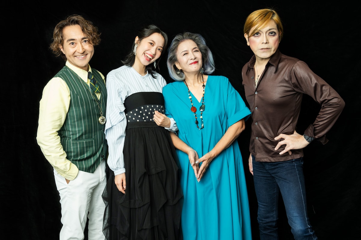 左から吉田要士、田中夢羽、池上季実子、ROLLY。