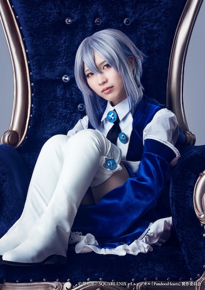 髙橋果鈴扮するエコー。