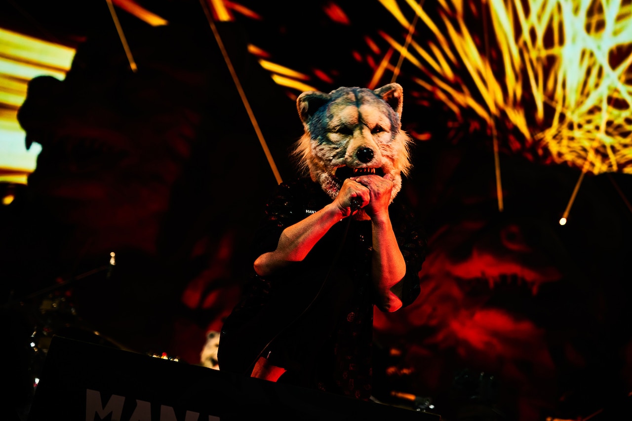 MAN WITH A MISSION×WOWOW特集｜マンウィズを愛する人々の熱と思いが